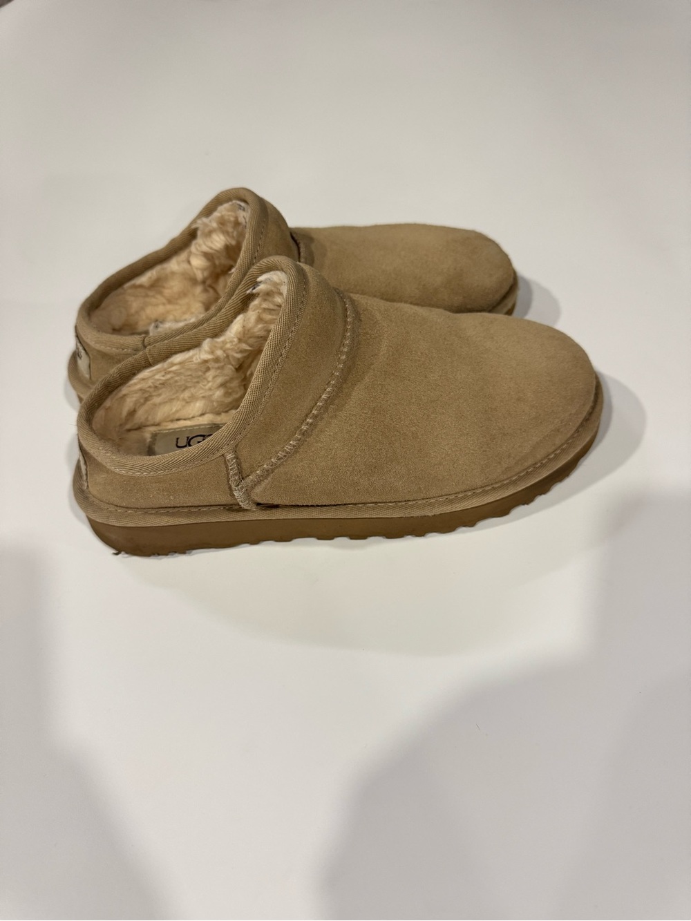 UGG Women’s Slip-On Suede Slippers - Light Chestnut 7
